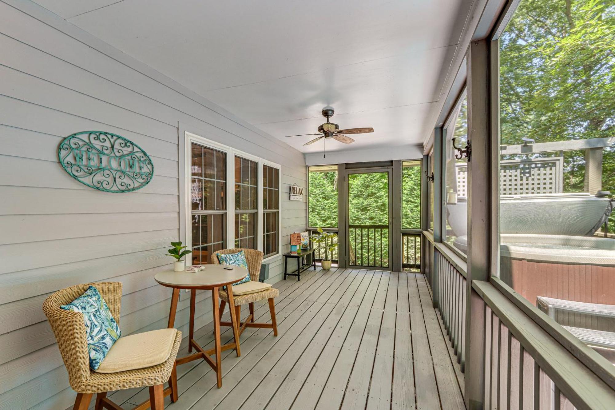 Pet-Friendly Home With Hot Tub In Blue Ridge! Luaran gambar
